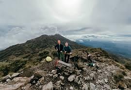 Trekking photo